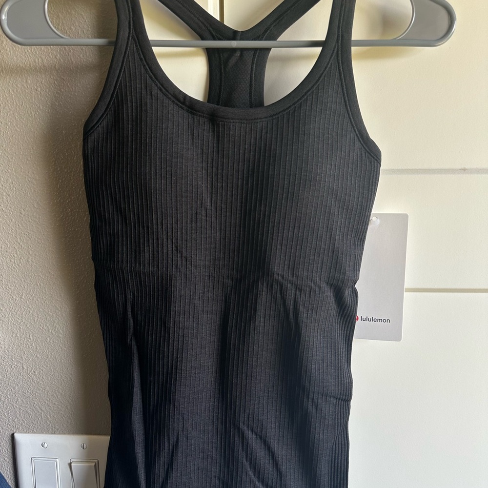 Lululemon Black Ebb to Street Tank